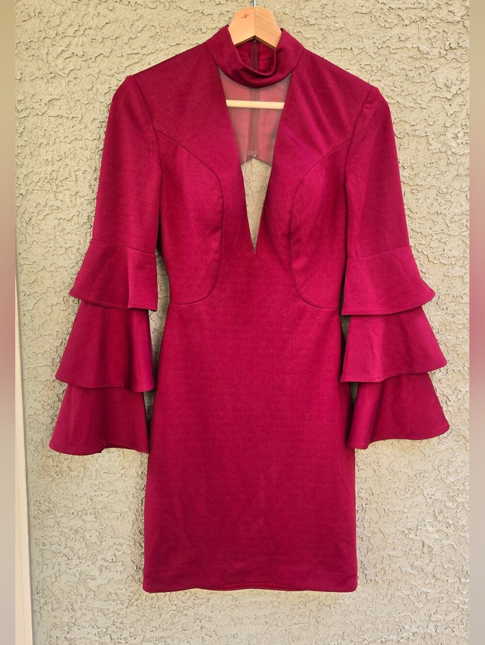 La Femne Burgundy Tiered‑Sleeve Mock Neck Deep Plunge Dress